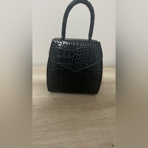 Bags - Picture 2 of 2